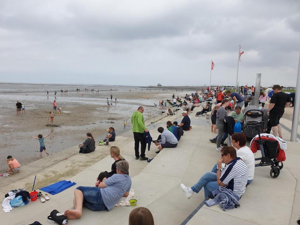 Ferienwohnung Leuchtturm Am Sandstrand Norden Dış mekan fotoğraf