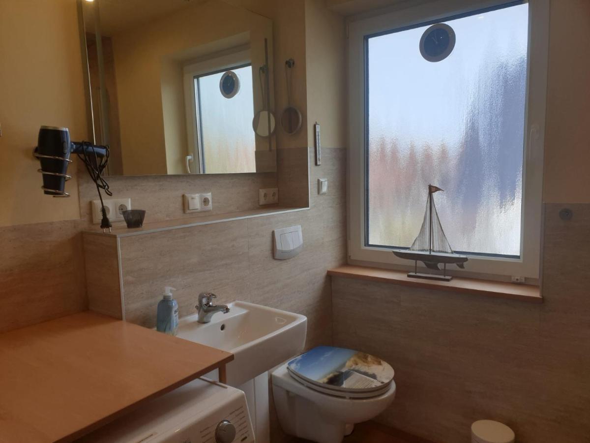 Ferienwohnung Leuchtturm Am Sandstrand Norden Dış mekan fotoğraf
